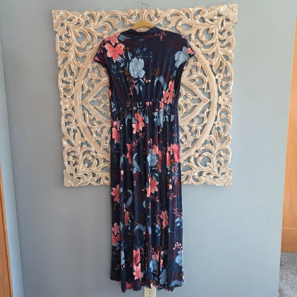 Isabel Maternity by Ingrid & Isabel Blue Pink floral Maternity dress size XXL - Picture 4 of 7